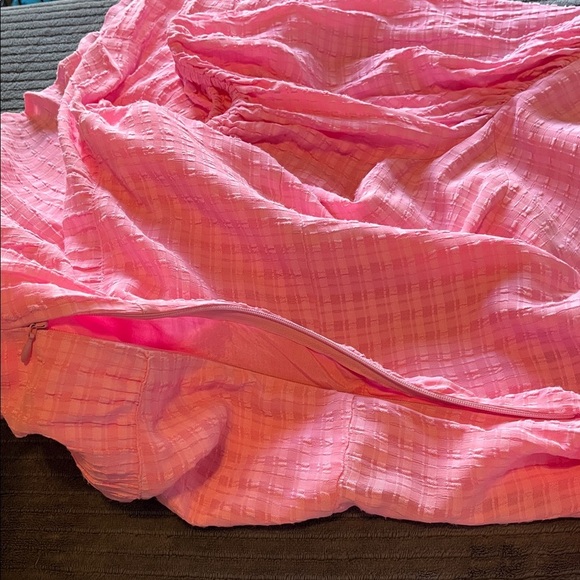 French Connection Pink Mini Dress with Puff Sleeves | Size 8 - Picture 11 of 11